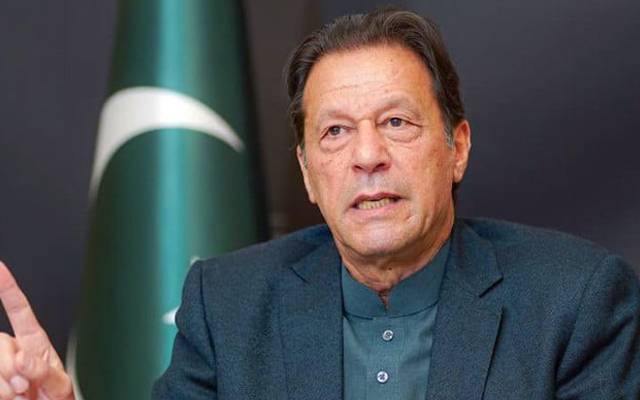 عمران خان کو پارٹی چیئرمین کے عہدے سے فارغ کرنے کا مطالبہ 