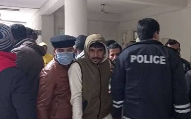 جوڈیشل کمپلیکس میدان جنگ بن گیا