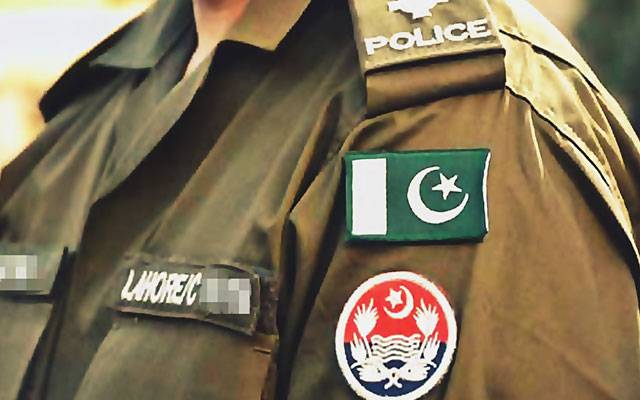 پنجاب پولیس کے 2 ہزار افسر و اہلکاروں کی اگلے گریڈ میں ترقی