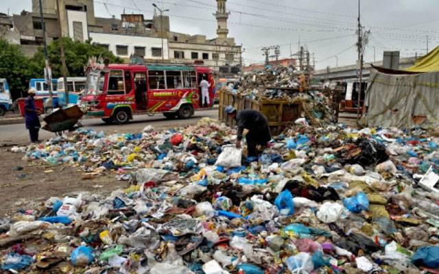 کچرا پھینکنے والوں کیلئے خطرے کی گھنٹی بج گئی 