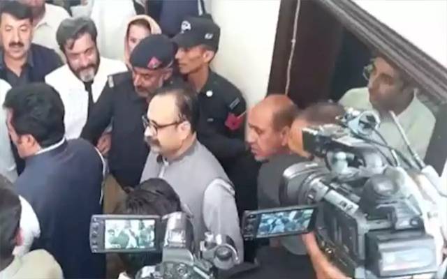آزادکشمیر سپریم کورٹ نے تنویر الیاس کی نااہلی کی اپیل خارج کردی