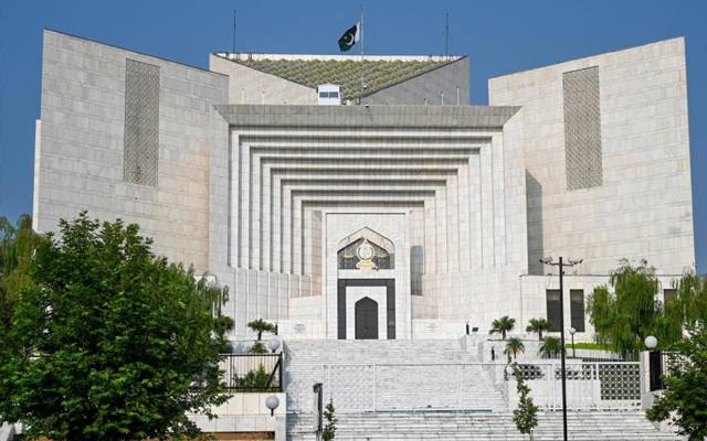 سپریم کورٹ کا گورنرسٹیٹ بینک کو الیکشن کمیشن کو براہ راست فنڈزجاری کرنے کا حکم