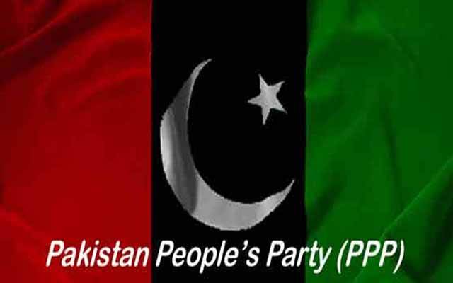  پی ٹی آئی کی ایک اور وکٹ گر گئی اہم رہنما کی پی پی پی میں شامل 