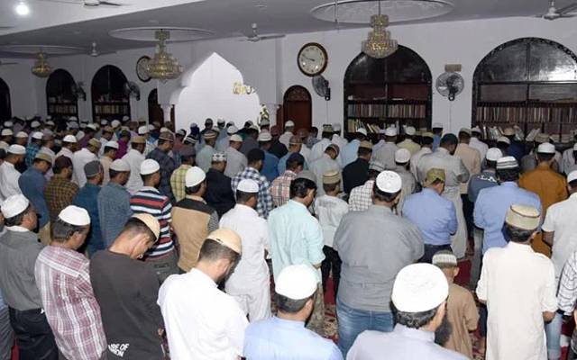 نماز کی امامت کے دوران مشہور قاری انتقال کر گئے