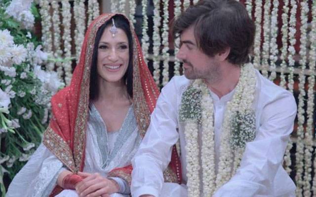 ذوالفقار علی بھٹو کی پوتی فاطمہ بھٹو رشتہ ازدواج میں منسلک ہو گئیں  