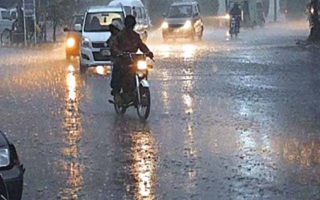 محکمہ موسمیات نے تیز ہواؤں اور گرج چمک کے ساتھ بارش کی پیشگوئی کردی 