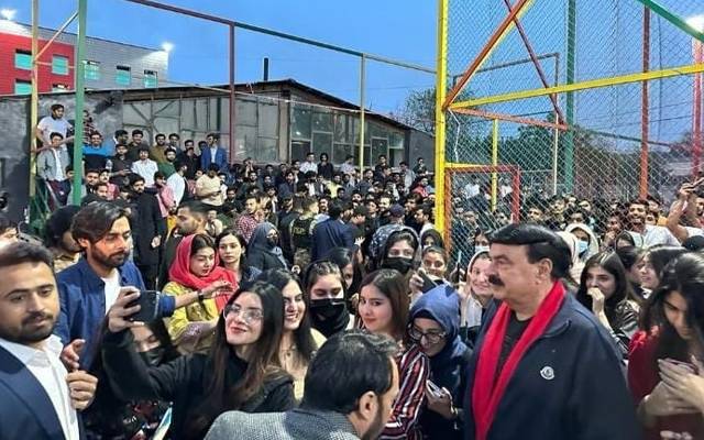 شیخ رشید کاجھوٹ پکڑا گیا، بشکک میں جلسہ گل پانڑہ کا میوزک کنسرٹ نکلا