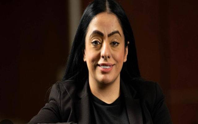  انگلینڈ میں پہلی مسلمان پاکستانی خاتون عروج شاہ اولڈھم کونسل کی لیڈر منتخب