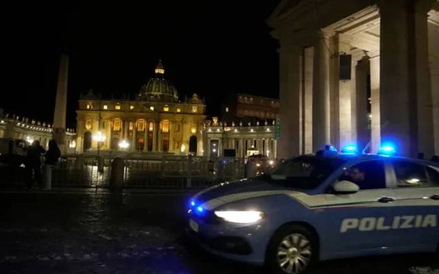 مسلح شخص کی پوپ فرانسس کی رہائشگاہ میں گھسنے کی کوشش
