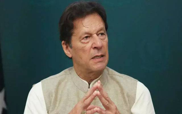 عمران خان نے نیب کے 19 مئی کے نوٹس کا تحریری جواب جمع کروا دیا