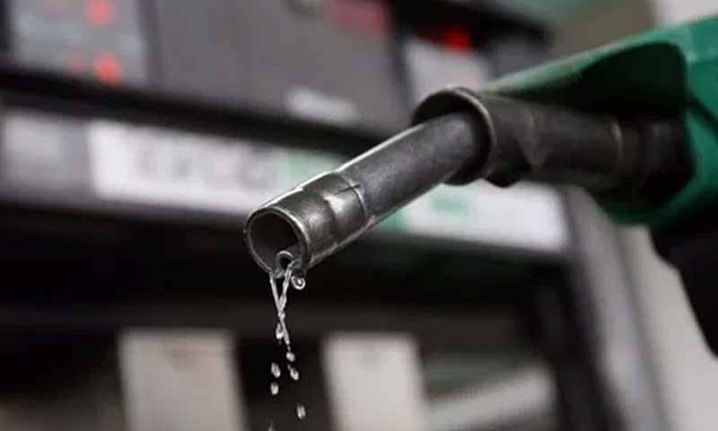 پٹرول سستا ہو گا یا مہنگا؟ حکومت آج فیصلہ کرے گی