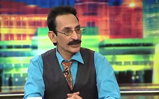 ایکسائز حکام نے کامیڈین افتخار ٹھاکر کی گاڑی روک لی