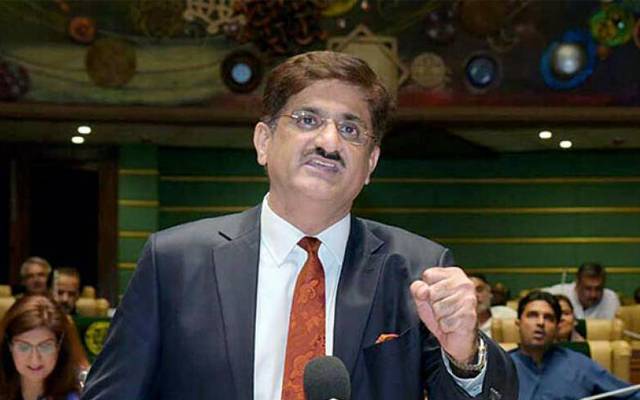  سندھ بجٹ 2023-24: سندھ حکومت کا سرکاری ملازمین کی تنخواہیں 35 فیصد تک بڑھانے کا اعلان