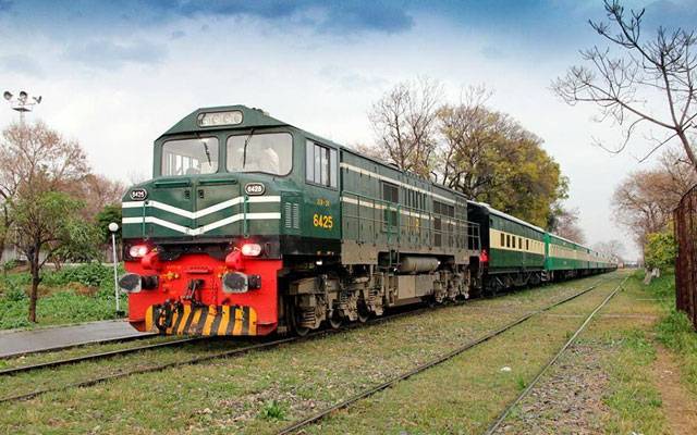 Railway emplyees,salary issues,City42