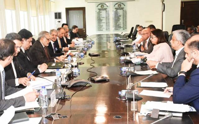 وزیر خزانہ اسحاق ڈار کی زیر صدارت کابینہ کمیٹی کا اجلاس طلب 