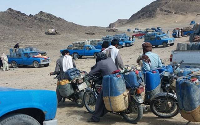 بلوچستان میں  پیٹرول اور خوردنی اشیا کی اسمگلنگ سب سے بڑا کاروبار  بن گیا