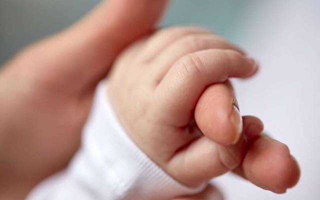 سفید پوش اورغریب طبقے کیلئے بچے پالنا بھی مشکل ہوگیا