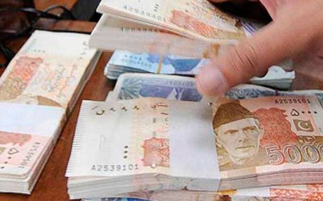 آئی ایم ایف کا قرض ملنے پر روپے نے جان پکڑ لی