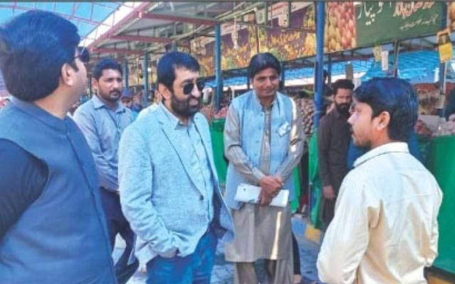 سی ای او شاہد قادر کے ماڈل بازاروں کے ہنگامی دورے