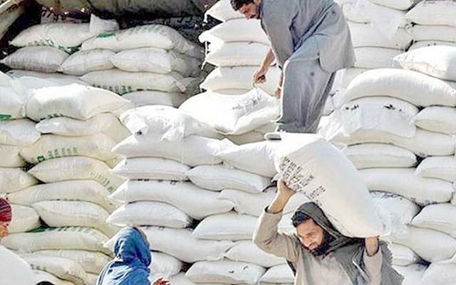  گندم اور آٹے کے دام آسمان پر پہنچ گئے، عوام پریشان 