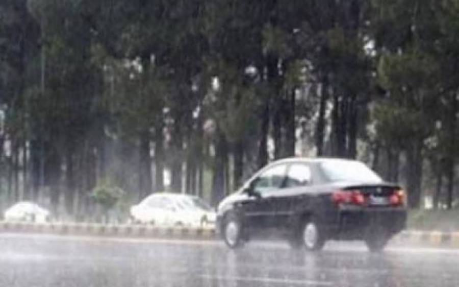 شہر کے مختلف علاقوں میں بارش کا سلسلہ جاری