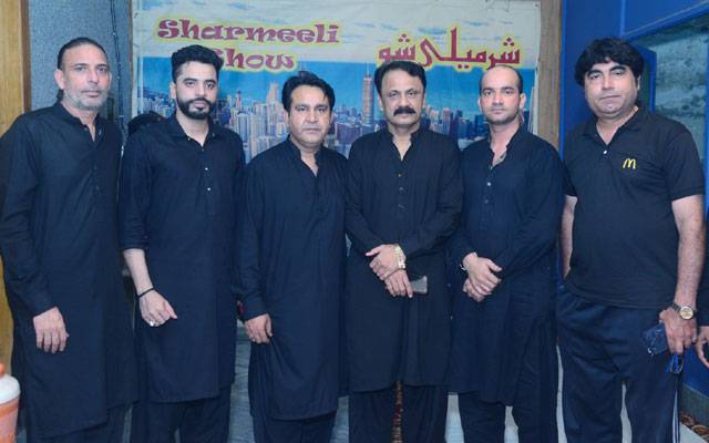 محرم الحرام؛ فلم ڈائریکٹر ڈاکٹر اجمل ملک کا اپنی رہائش گاہ پرنیاز کا اہتمام 