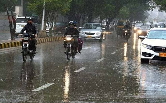 بارشوں کا سلسلہ کب تک جاری رہے گا ؟ محکمہ موسمیات نے بتا دیا 