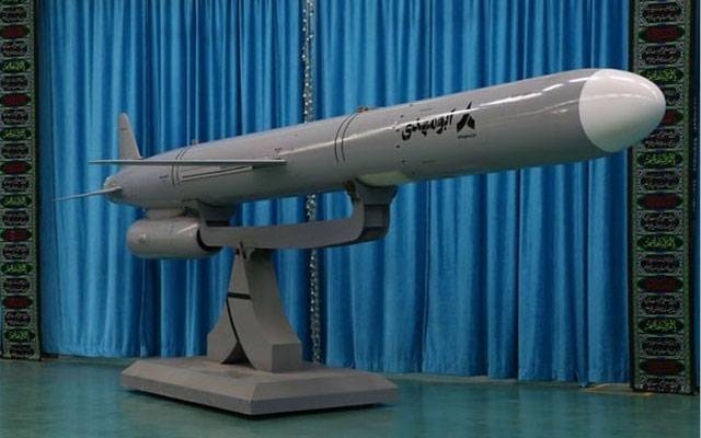 کروز میزائل ’ابو مہدی‘ ایرانی بحریہ کے حوالے کردیا گیا