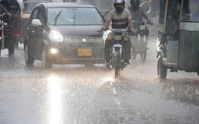تیز ہواؤں اور گرج چمک کے ساتھ موسلا دھار بارش کا امکان، محکمہ موسمیات