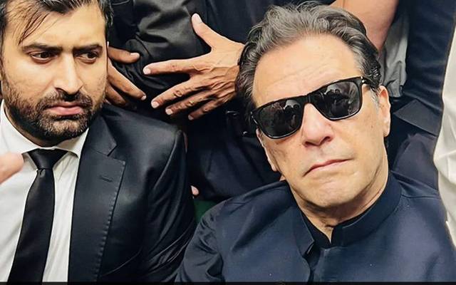  چیئرمین پی ٹی آئی کیخلاف 6مقدمات میں عبوری ضمانت میں توسیع