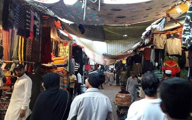 شہر کی مختلف شاہراہوں، مارکیٹوں میں تجاوزات مافیا کا قبضہ، راہگیر پریشان 