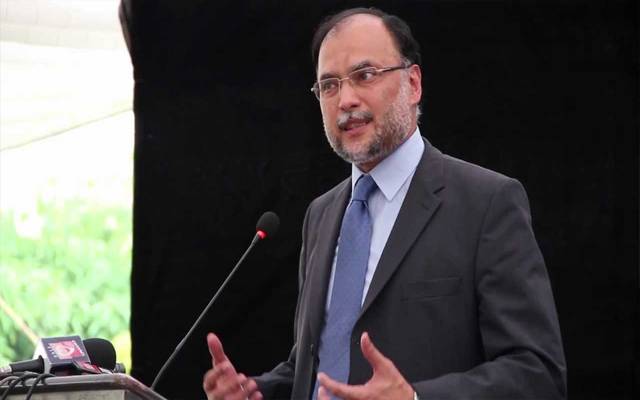 ’پاکستان کا سب سے قیمتی خزانہ ایٹم بم نہیں، پاکستان کے نوجوان ہیں ‘