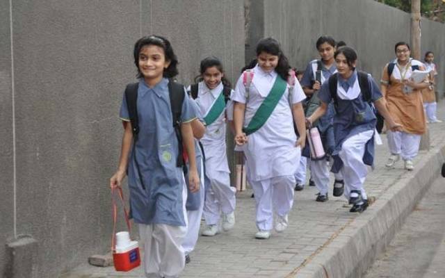 لا ہو ر میں پرائیو یٹ سکول کھل گئے،تعلیمی سر گر میوں کا آغا ز