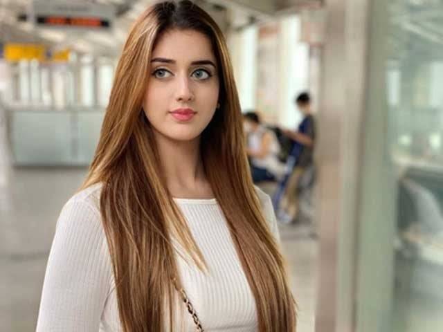 ٹاک ٹاکر جنت مرزا کو پولیس سٹیشن کیوں جانا پڑا ؟ویڈیو وائرل