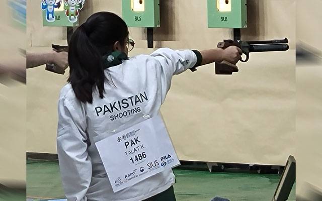Kashmala Tallat breaks her own National record, City42