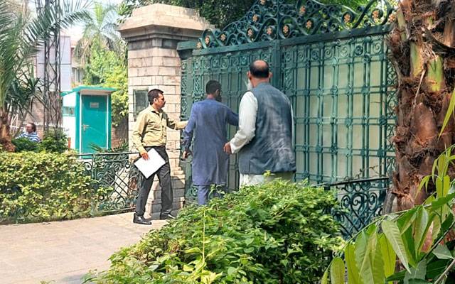 ایف آئی اے کا بنک ڈیفالٹر برادرز شوگر مالکان کے گھروں پر چھاپہ، تمام ملزم فرار 