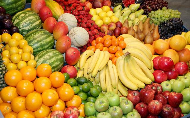 پھل بھی متوسط طبقے کی قوت خرید سے باہر ہوگئے