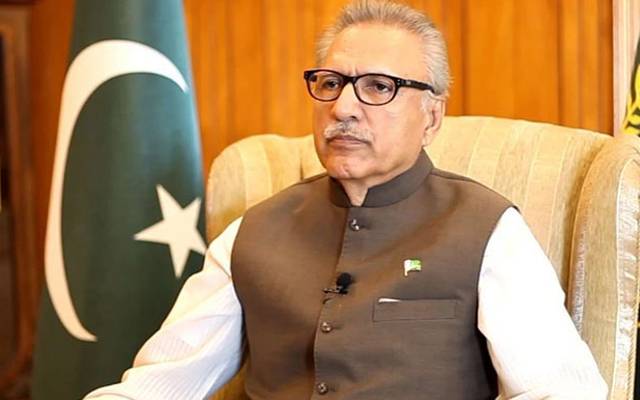صدر عارف علوی کی انشورنس کمپنی کو منافع سمیت رقم شہری کو لوٹانے کی ہدایت