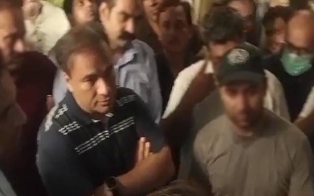 کمشنر لاہور محمد علی رندھاوا کا بیگم کوٹ کا دورہ ،انسداد ڈینگی کی سرگرمیوں کا جائزہ لیا