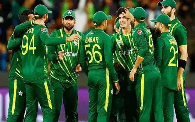 پاکستان نے بھارت کیخلاف میچ کیلئے 11 رکنی ٹیم کا اعلان کردیا