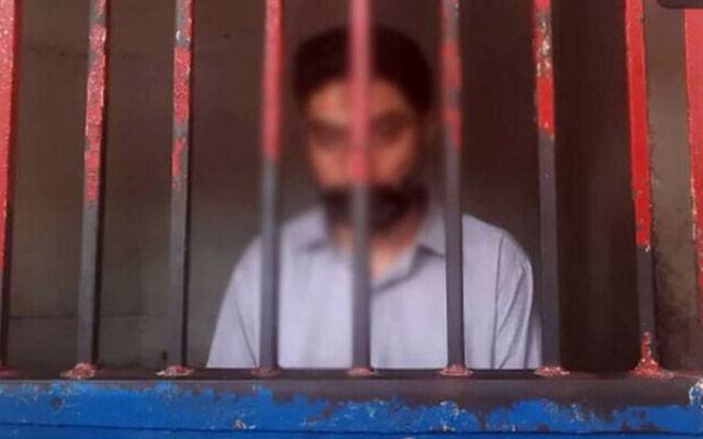 نازیباء وڈیو اسکینڈل؛ پولیس اہلکار ملزم کو بچانے میں ملوث نکلے