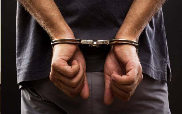  متحدہ عرب امارات فرار ہونے والا خطرناک اشتہاری گرفتار