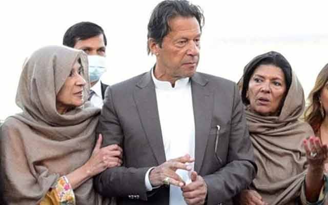  عمران خان کی بہنوں کیلئے بڑی مشکل کھڑی ہوگئی، معاملہ عدالت پہنچ گیا 