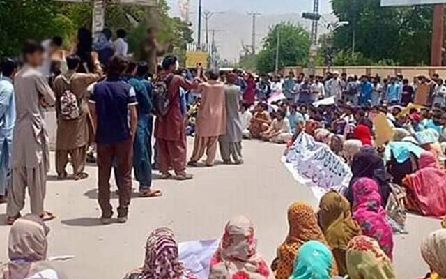 ایک ہزار سکول نجی شعبے کے حوالے کرنے کا فیصلہ،اساتذہ نےاحتجاج کا اعلان کردیا 