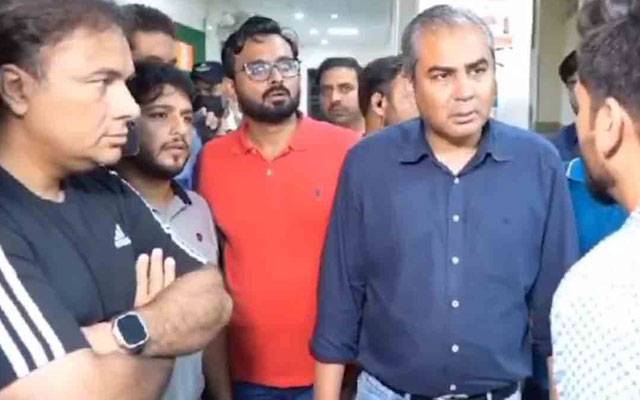  محسن نقوی کا ڈسٹرکٹ ہیڈکوارٹر ہسپتال مظفر گڑھ کا دورہ، مختلف وارڈز کا جائزہ لیا 