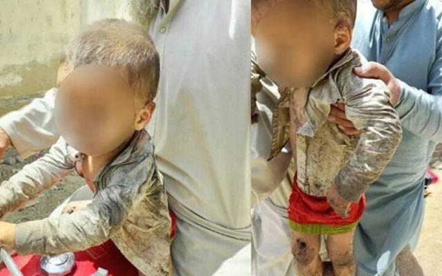 دو سالہ بچہ 18گھنٹے بعد گٹرسے زندہ نکال لیا گیا 
