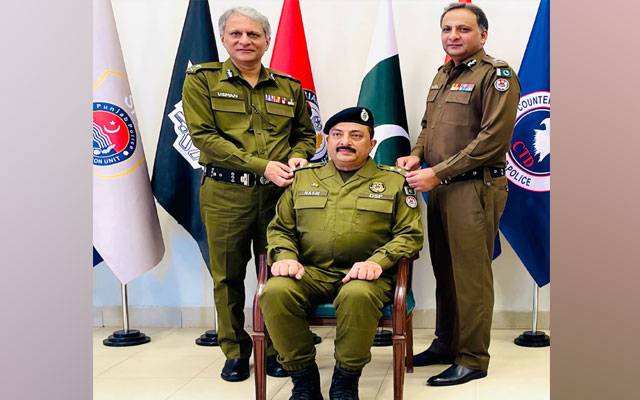 پولیس افسران کی اگلے عہدوں پر ترقیاں،آئی جی پنجاب نے53ڈی ایس پیزکونئےعہدوں کےرینک لگائے