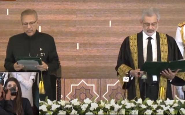 جسٹس قاضی فائز عیسیٰ پاکستان کے 29 ویں چیف جسٹس بن گئے 