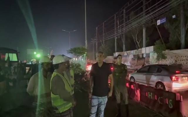 وزیراعلیٰ محسن نقوی کا صبح سویرے گھوڑا چوک فلائی اوور کا دورہ