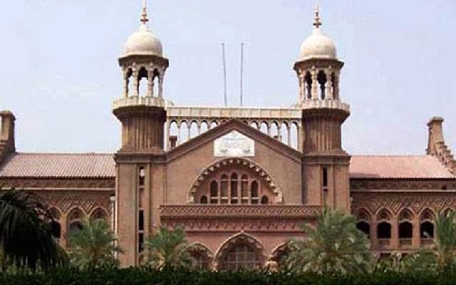 لاہور ہائیکورٹ: نگران حکومت کو ہٹانے کیلئے دائر انٹرا کورٹ اپیل پر سماعت آج ہوگی  